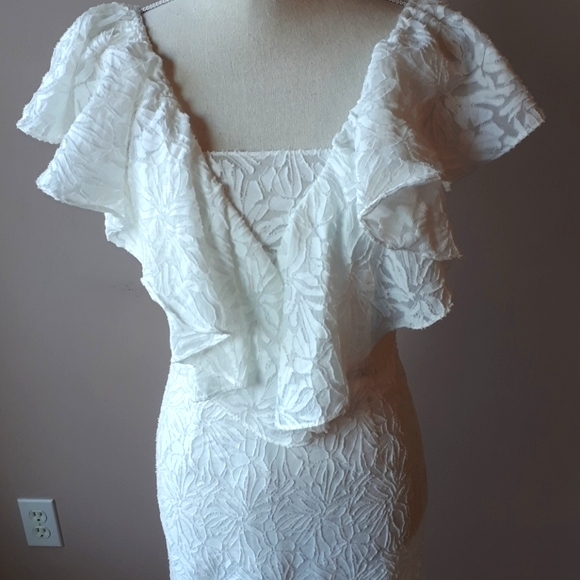 C/Meo off white dress - Picture 4 of 6